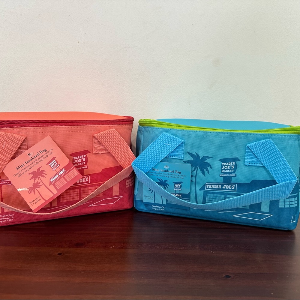 Trader Joe's Insulated Lunch Bags - peach or blue